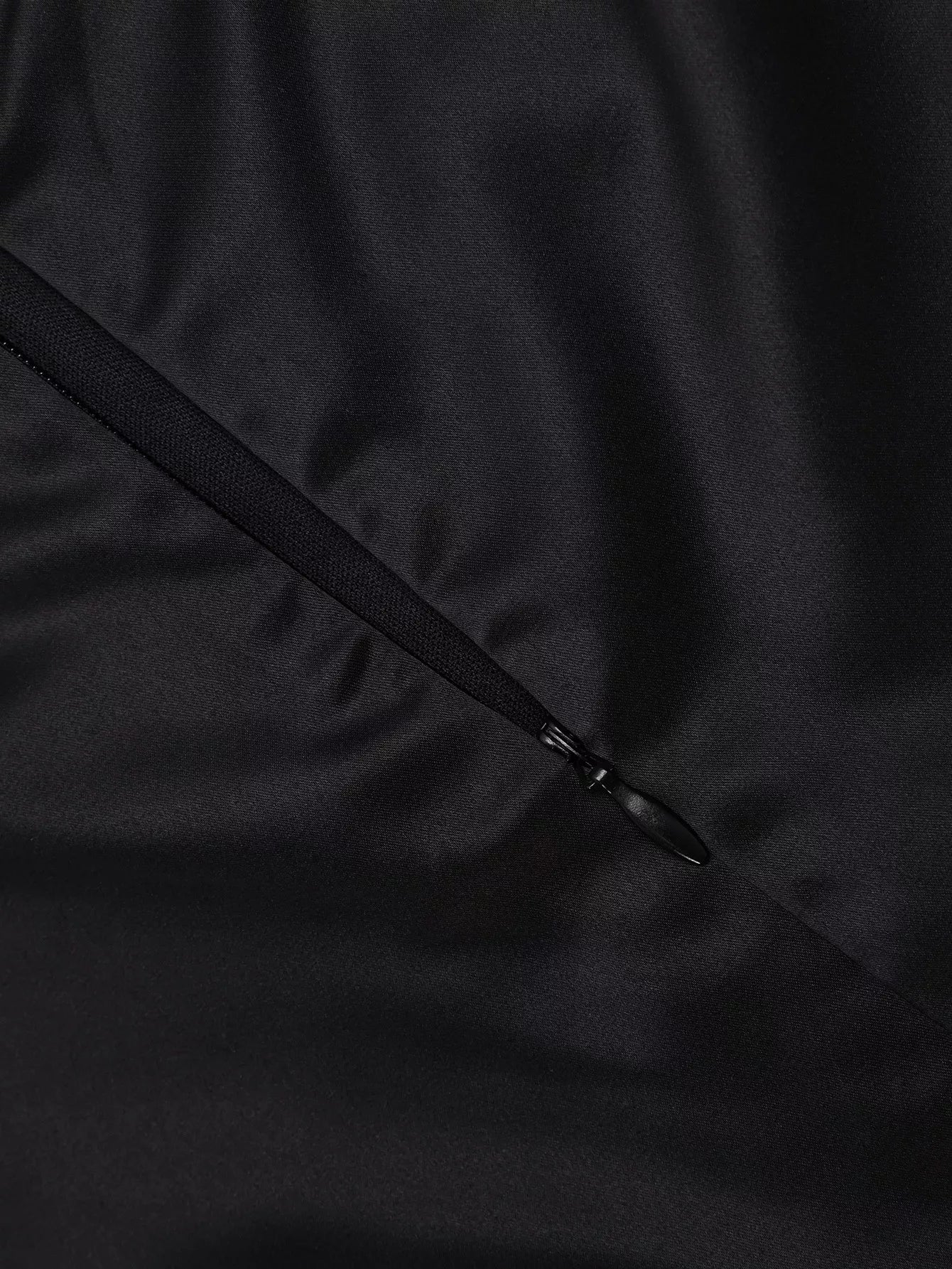 2b79cb4a-e0e5-42c1-a6eb-bca2d141e8c1-Max-Origin