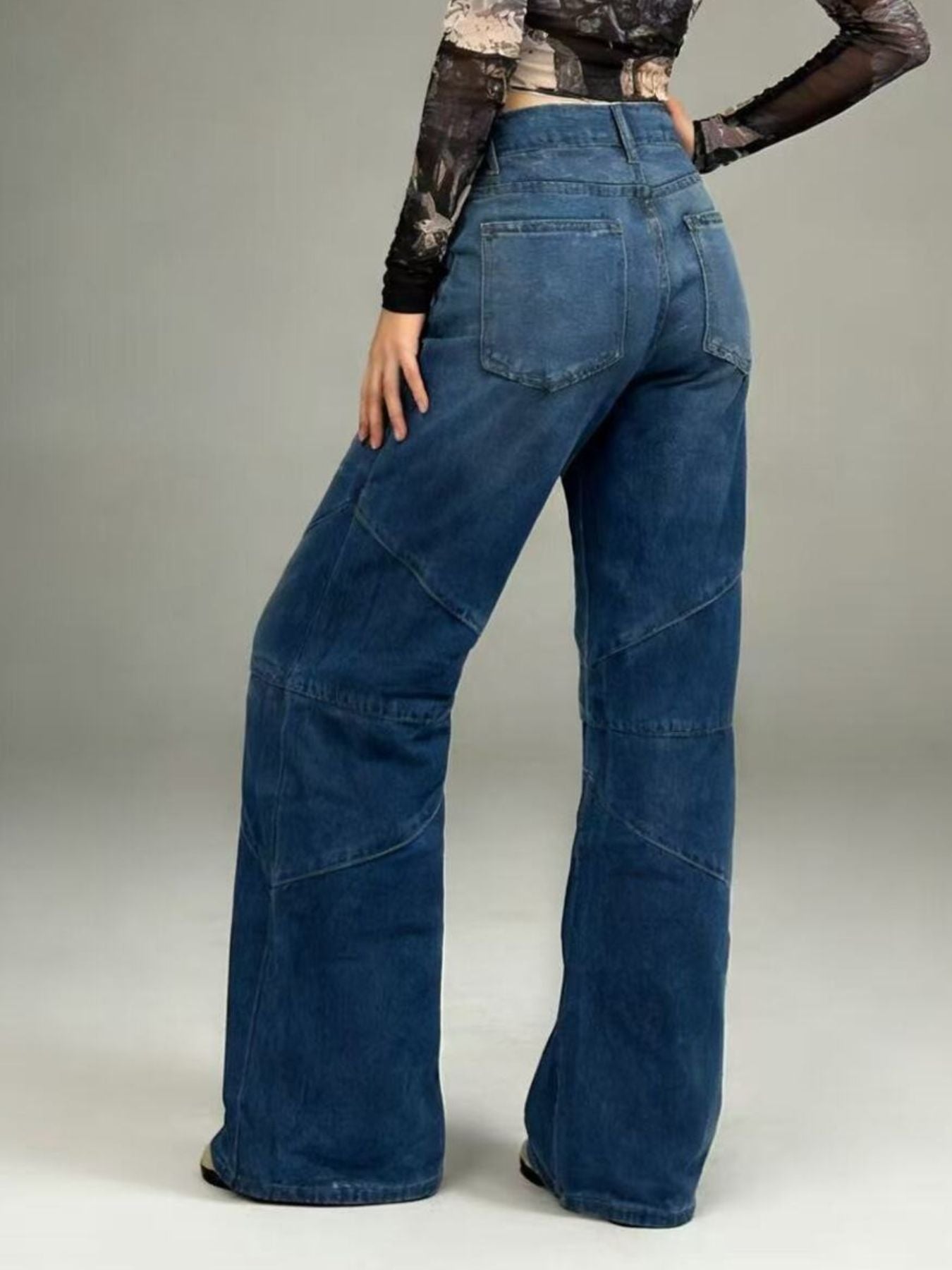 b756e4d1-7ca7-41a3-a104-560af2ee58d4-Max