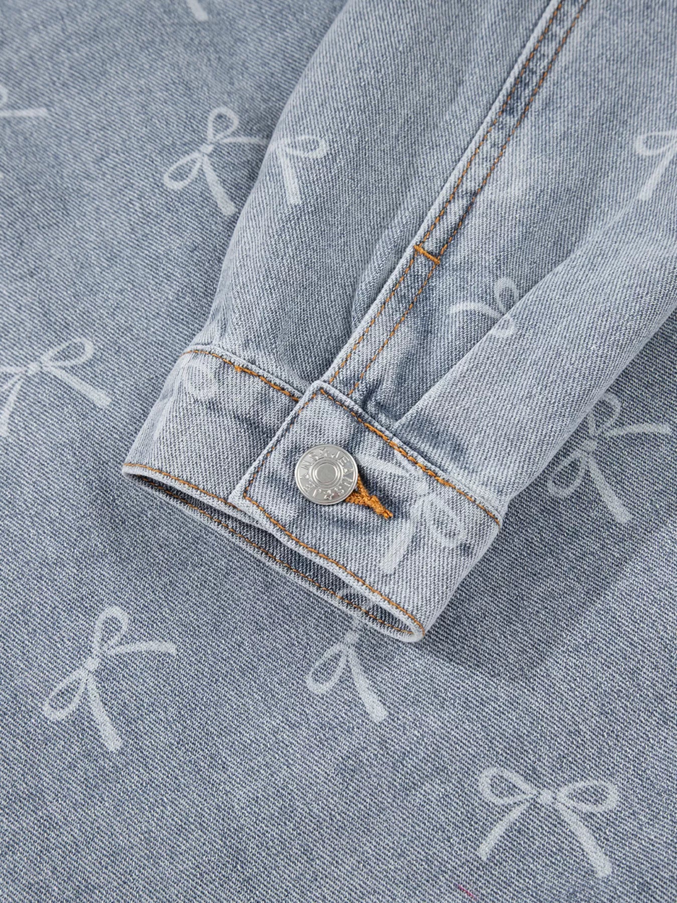 Bow Knot Print Light Wash Raw Hem Denim Jacket - Lara Moda