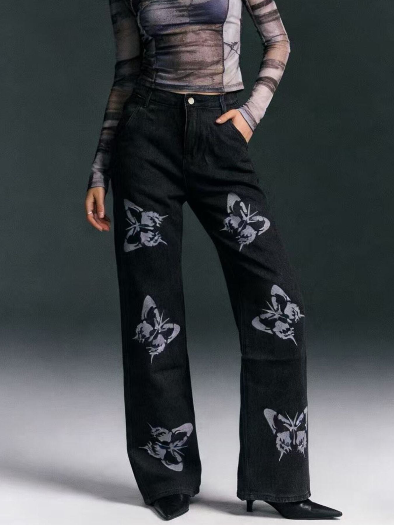 Butterfly Print High-Waisted Wide Leg Jeans - Lara Moda
