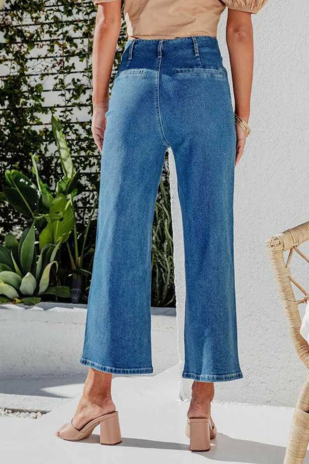 Button Fly Cropped Wide Leg Jeans - Lara Moda