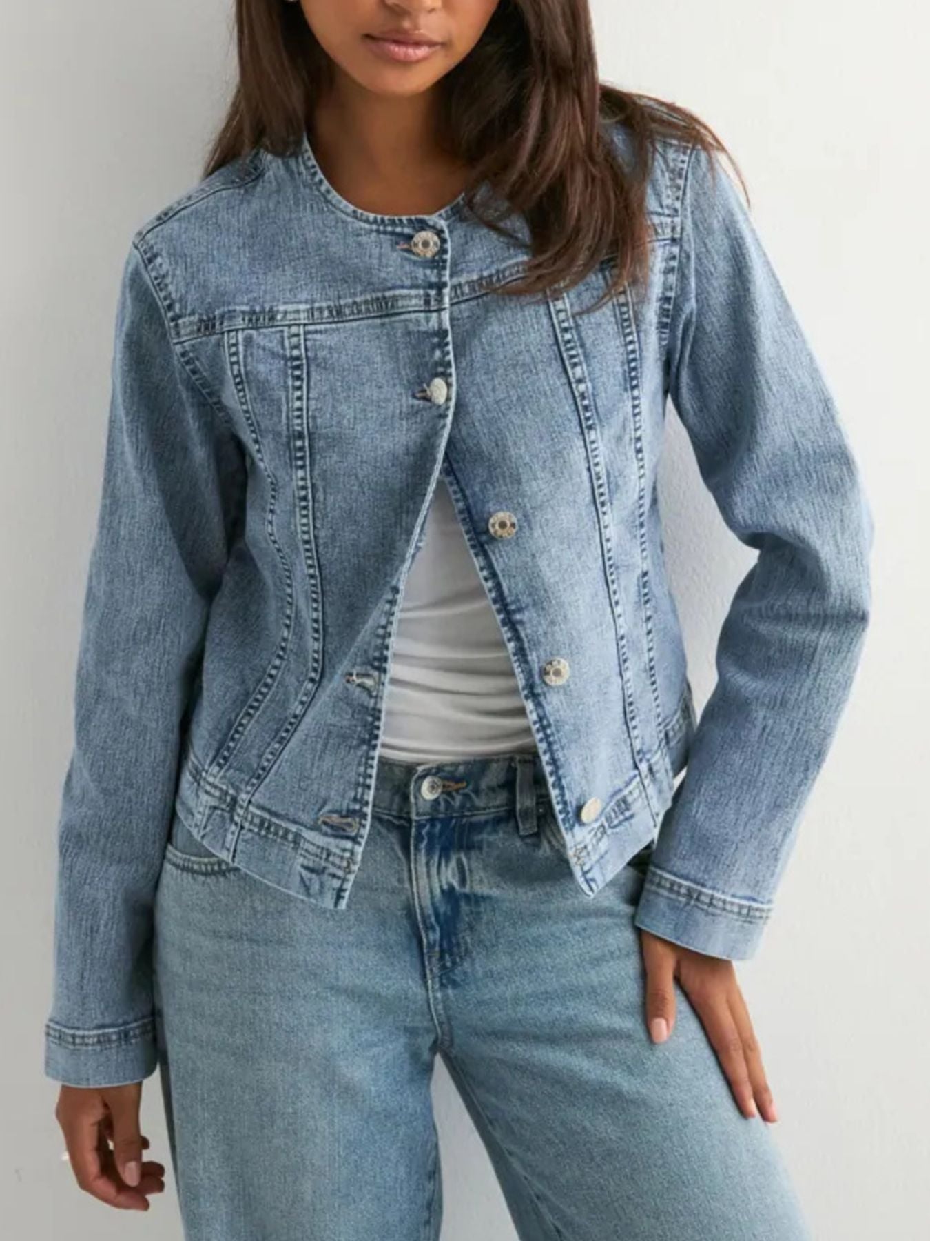 Classic Button-Down Denim Jacket - Lara Moda