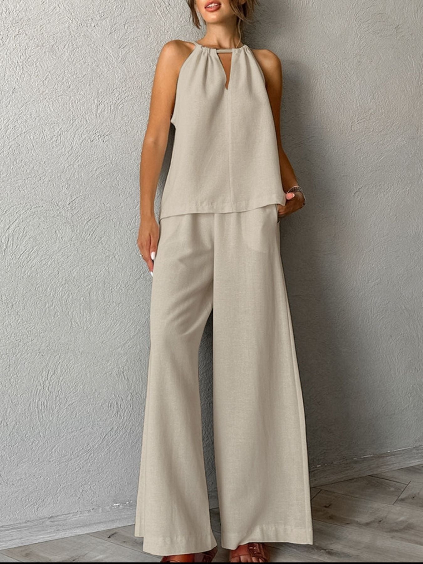 Cutout Tank and Wide Leg Pants Set - Lara Moda