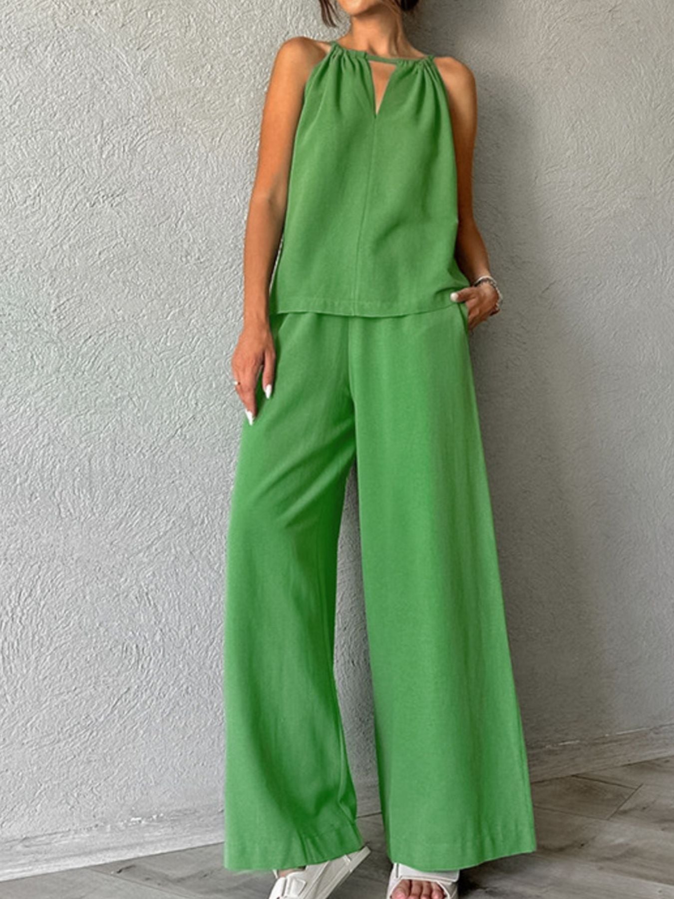 Cutout Tank and Wide Leg Pants Set - Lara Moda
