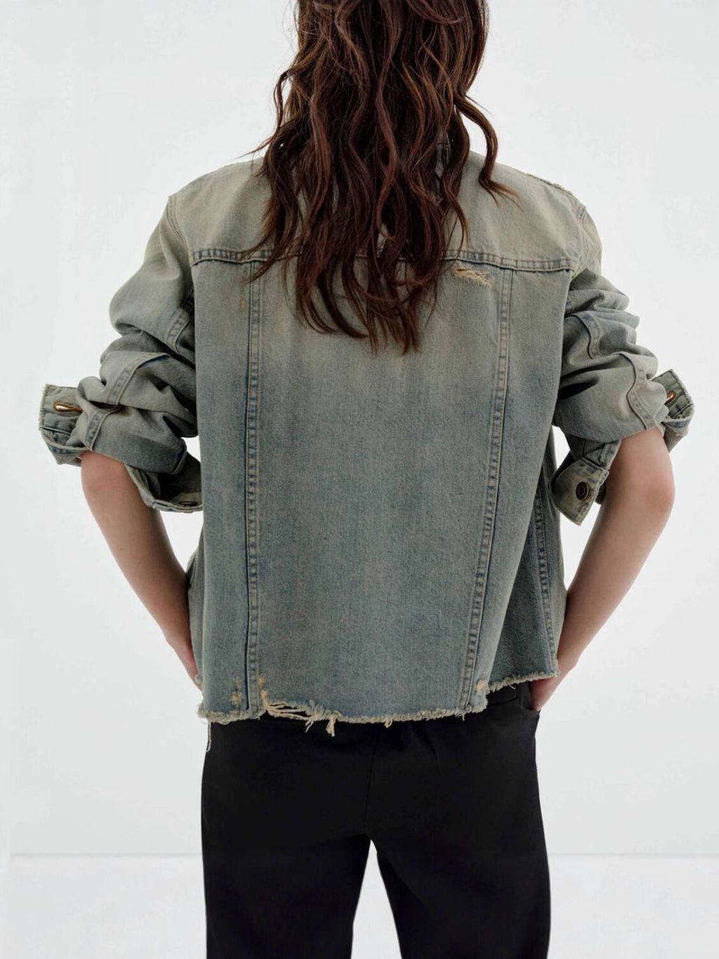 Distressed Wash Button Up Denim Jacket - Lara Moda