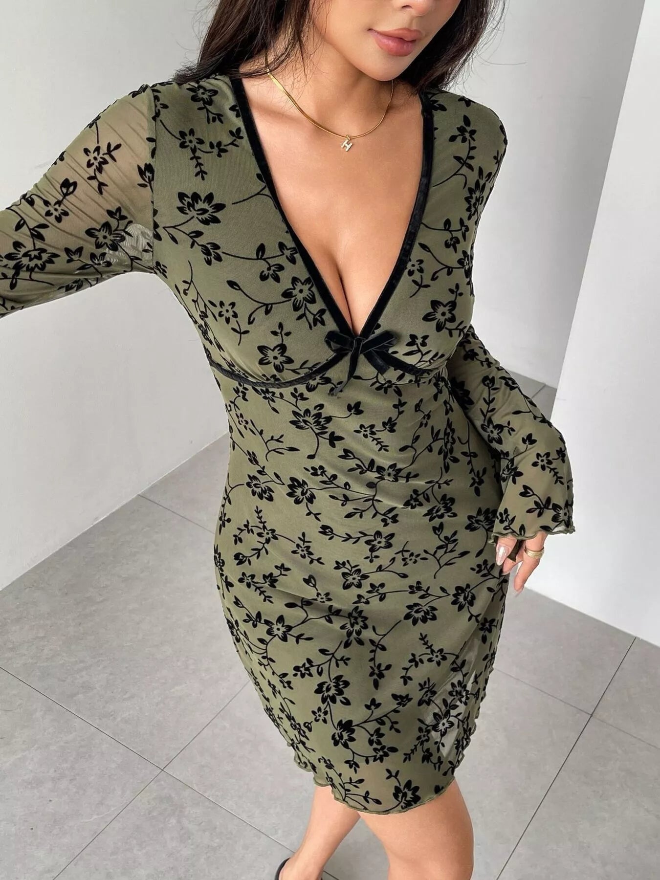 Floral Print Flare Sleeve Mini Dress - Lara Moda