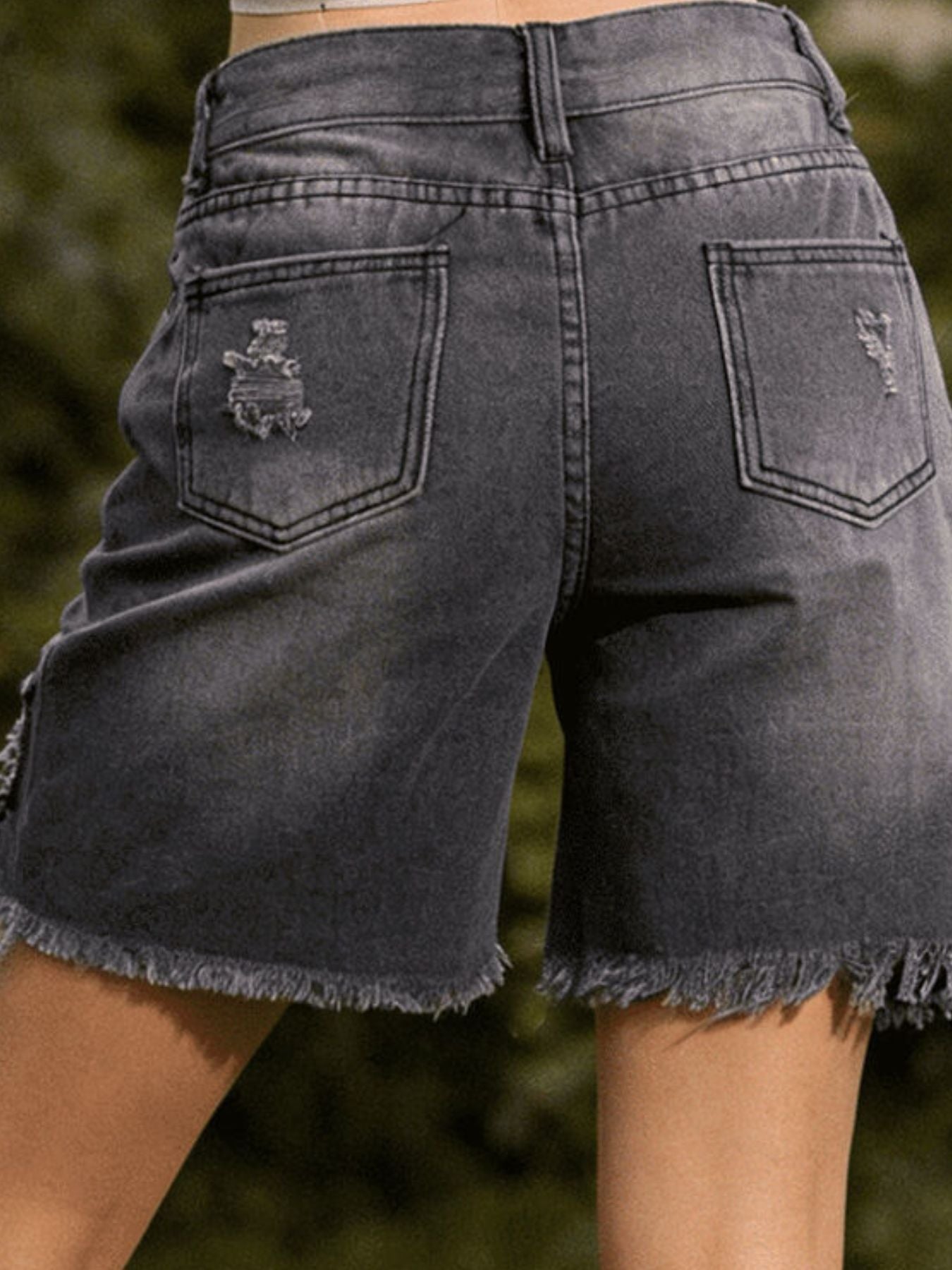 Full Size Ripped Frayed Hem Denim Shorts Plus Size - Lara Moda