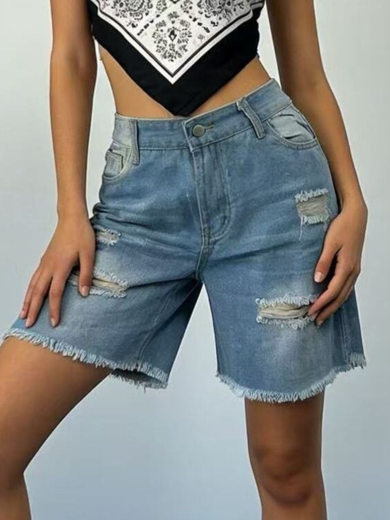 Full Size Ripped Frayed Hem Denim Shorts Plus Size - Lara Moda