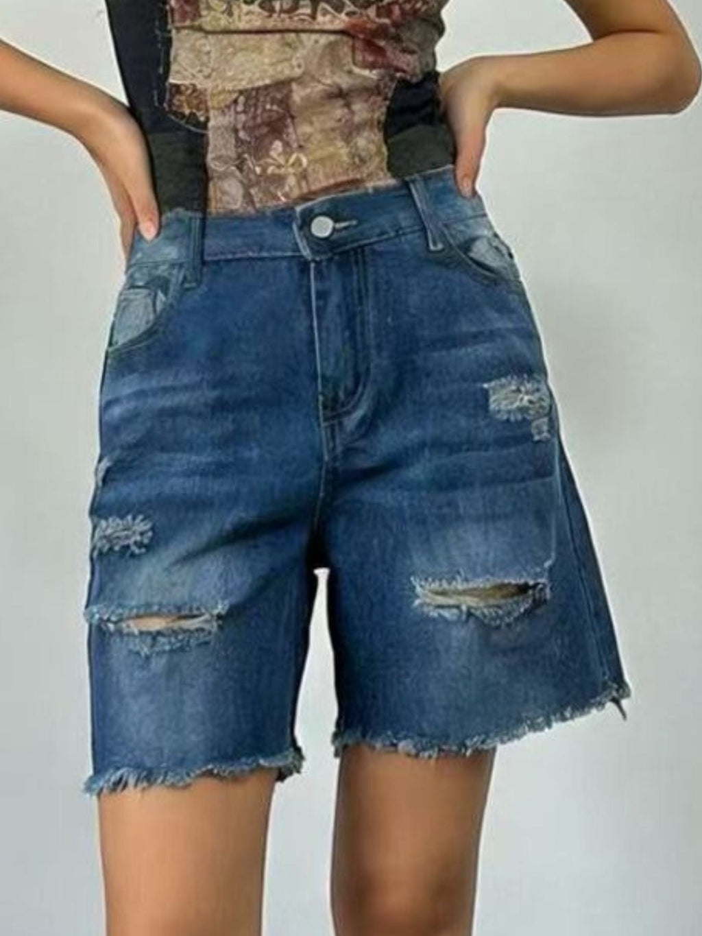 Full Size Ripped Frayed Hem Denim Shorts Plus Size - Lara Moda