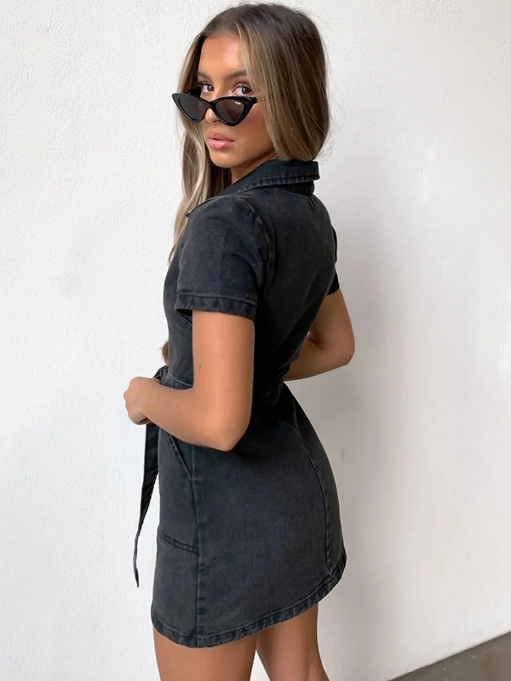 Full Size Zip Front Short Sleeve Denim Dress Plus Size - Lara Moda