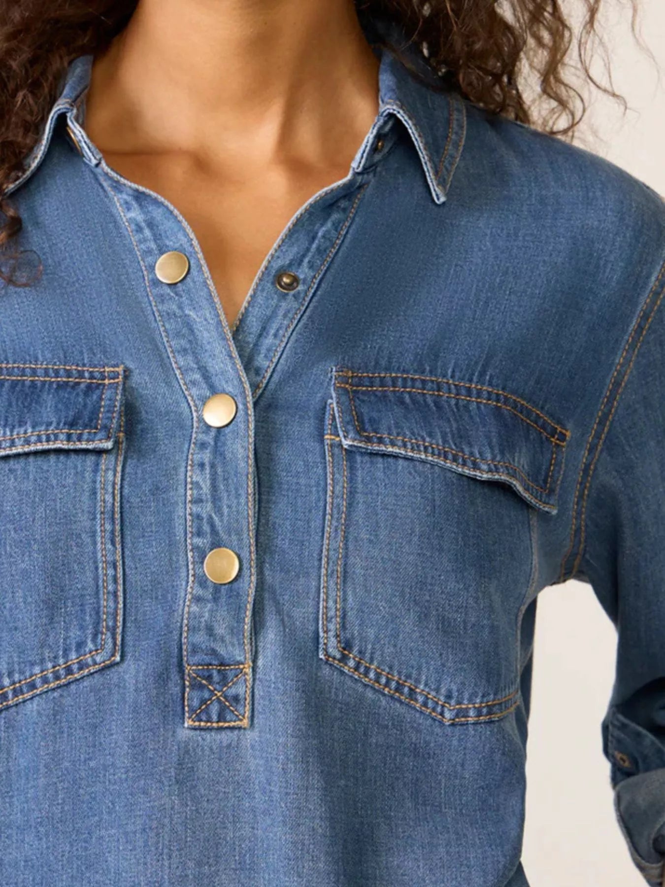 Half Snap Cropped Denim Top - Lara Moda