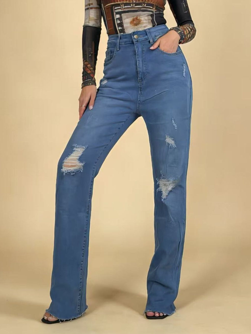 High-Waisted Distressed Jeans - Lara Moda