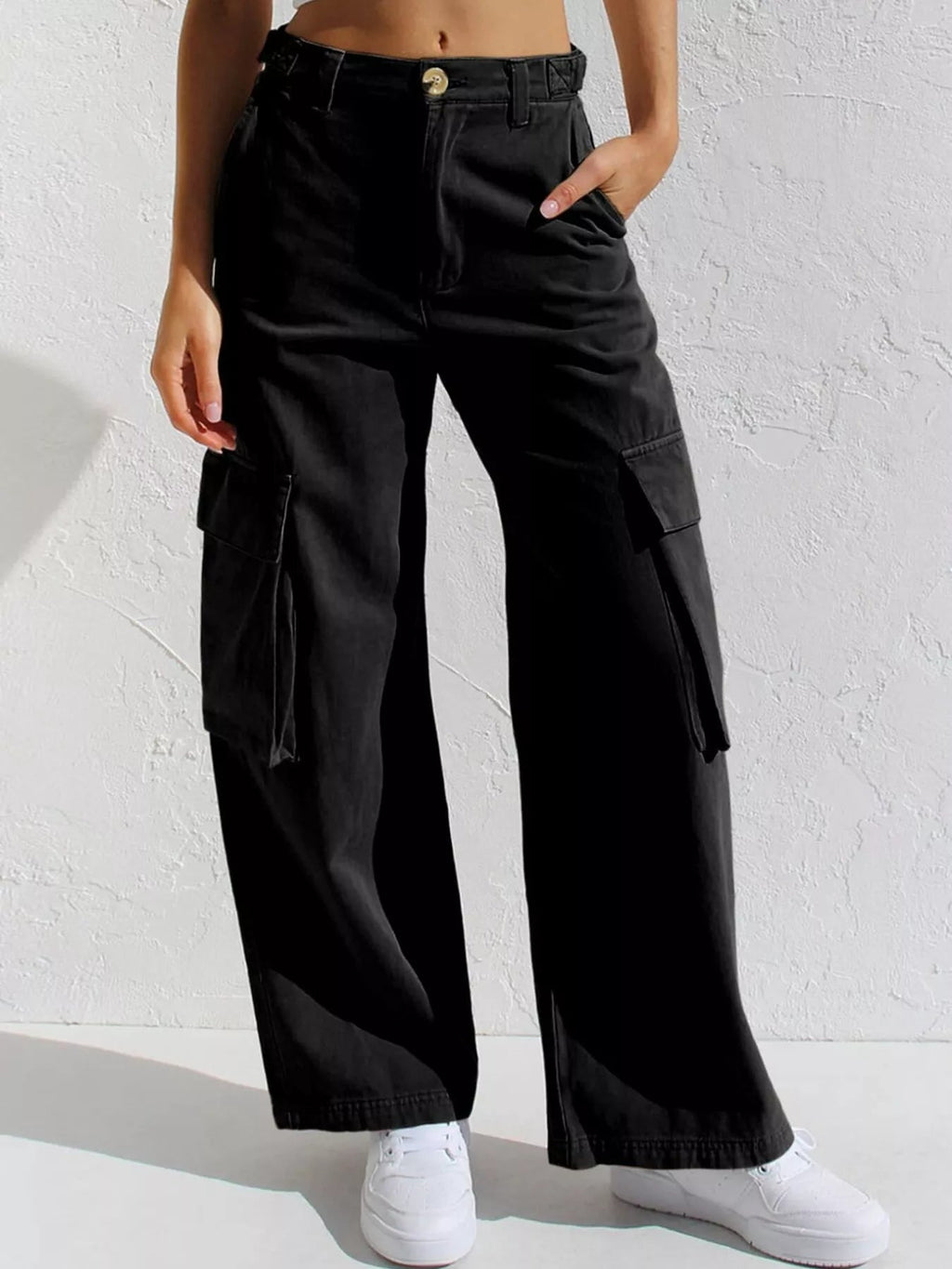 High-Waisted Wide Leg Cargo Jeans - Lara Moda
