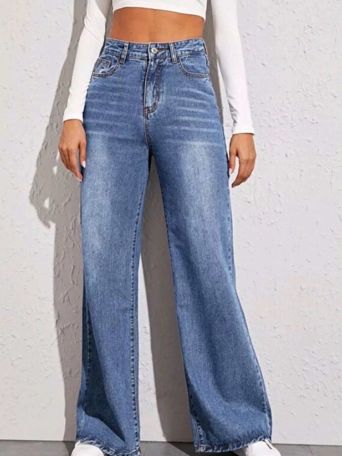 High-Waisted Wide Leg Jeans - Lara Moda