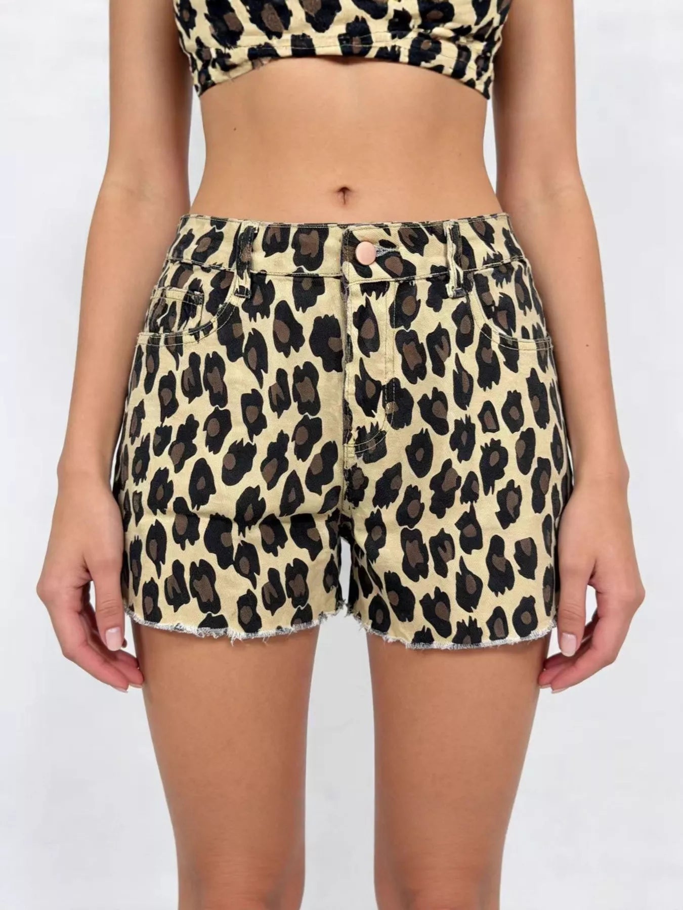 Leopard Print High-Waisted Denim Shorts - Lara Moda
