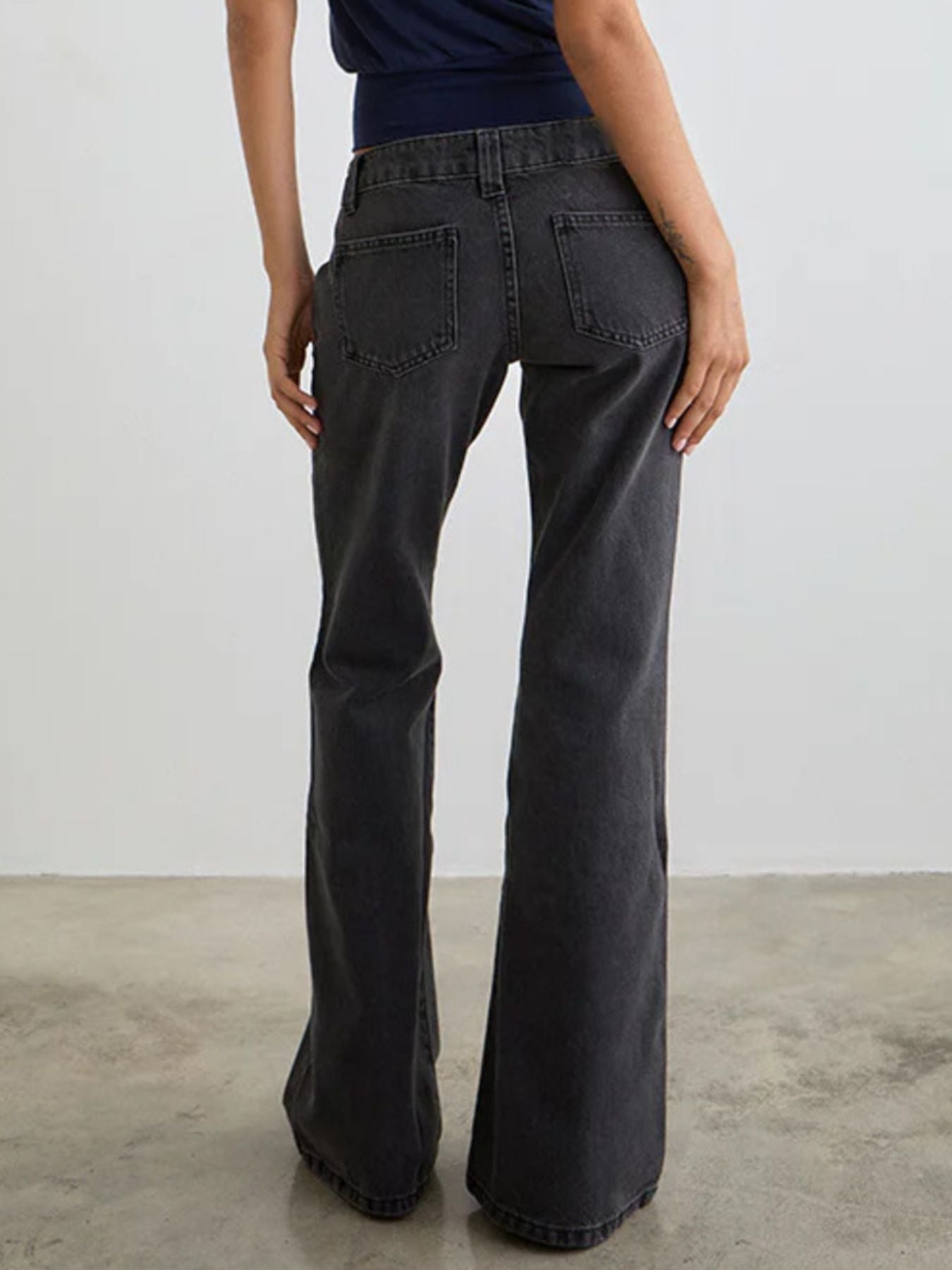 Low Rise Flare Leg Jeans - Lara Moda