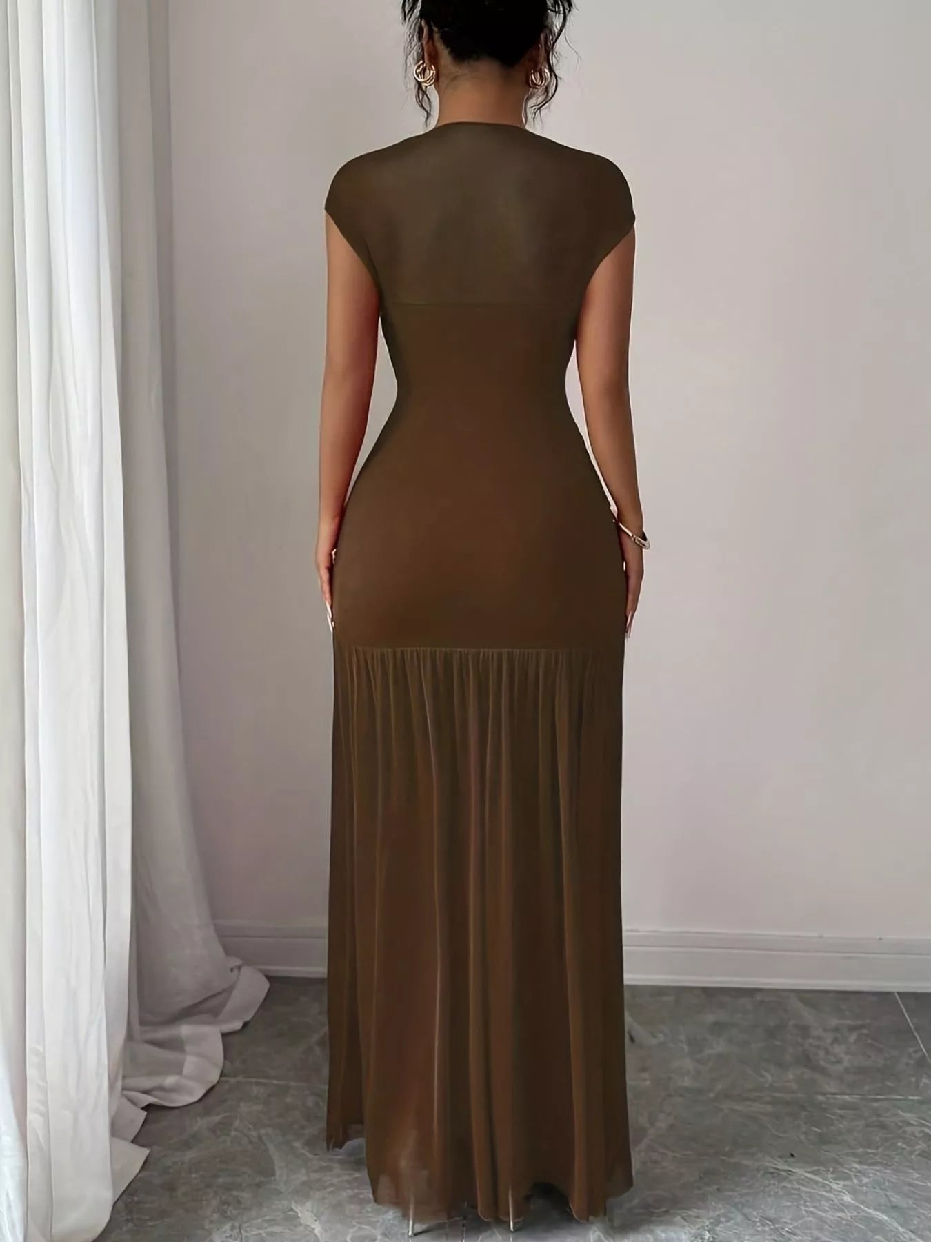 Ruched Bodycon Maxi Dress - Lara Moda