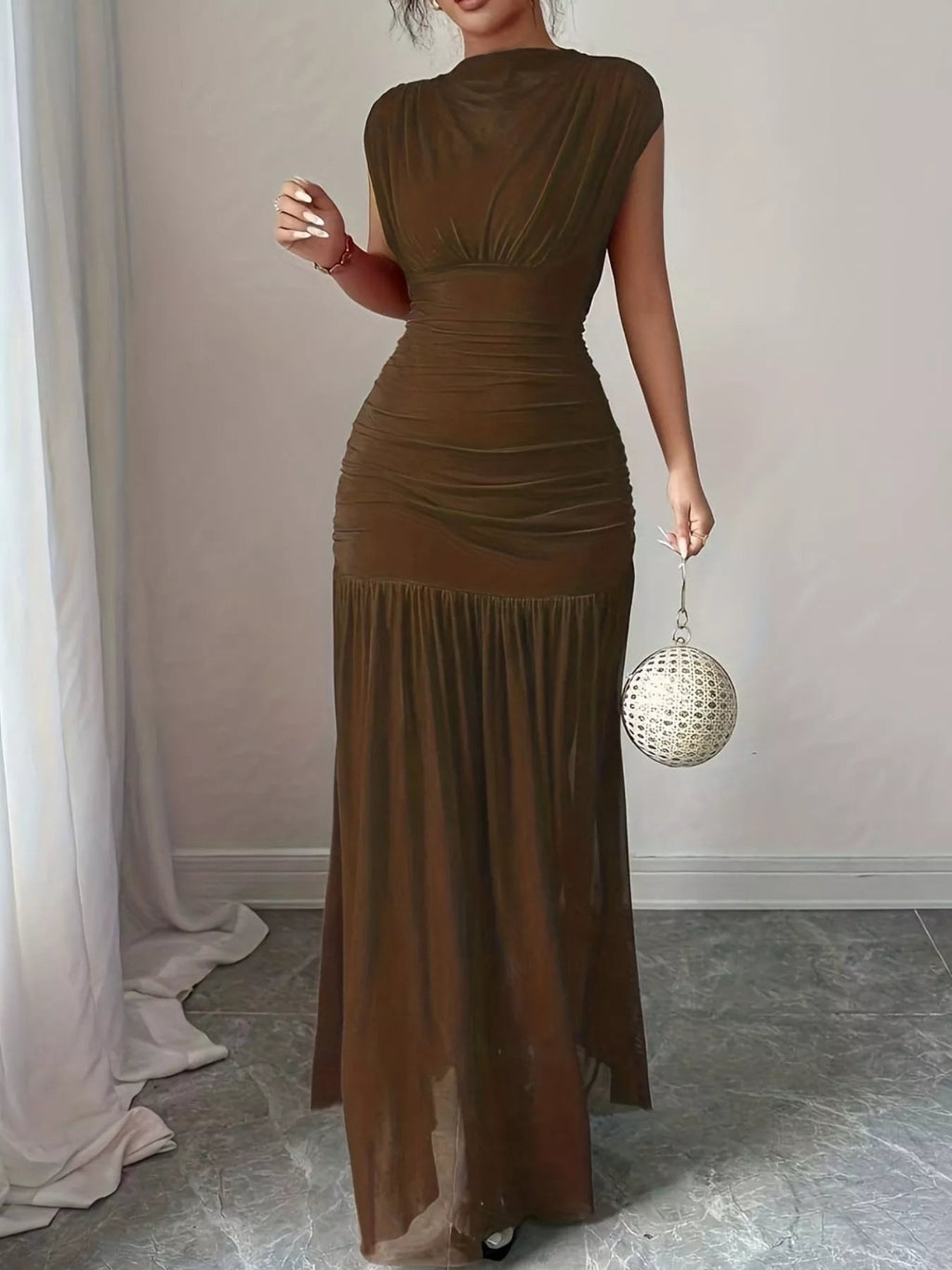 Ruched Bodycon Maxi Dress - Lara Moda