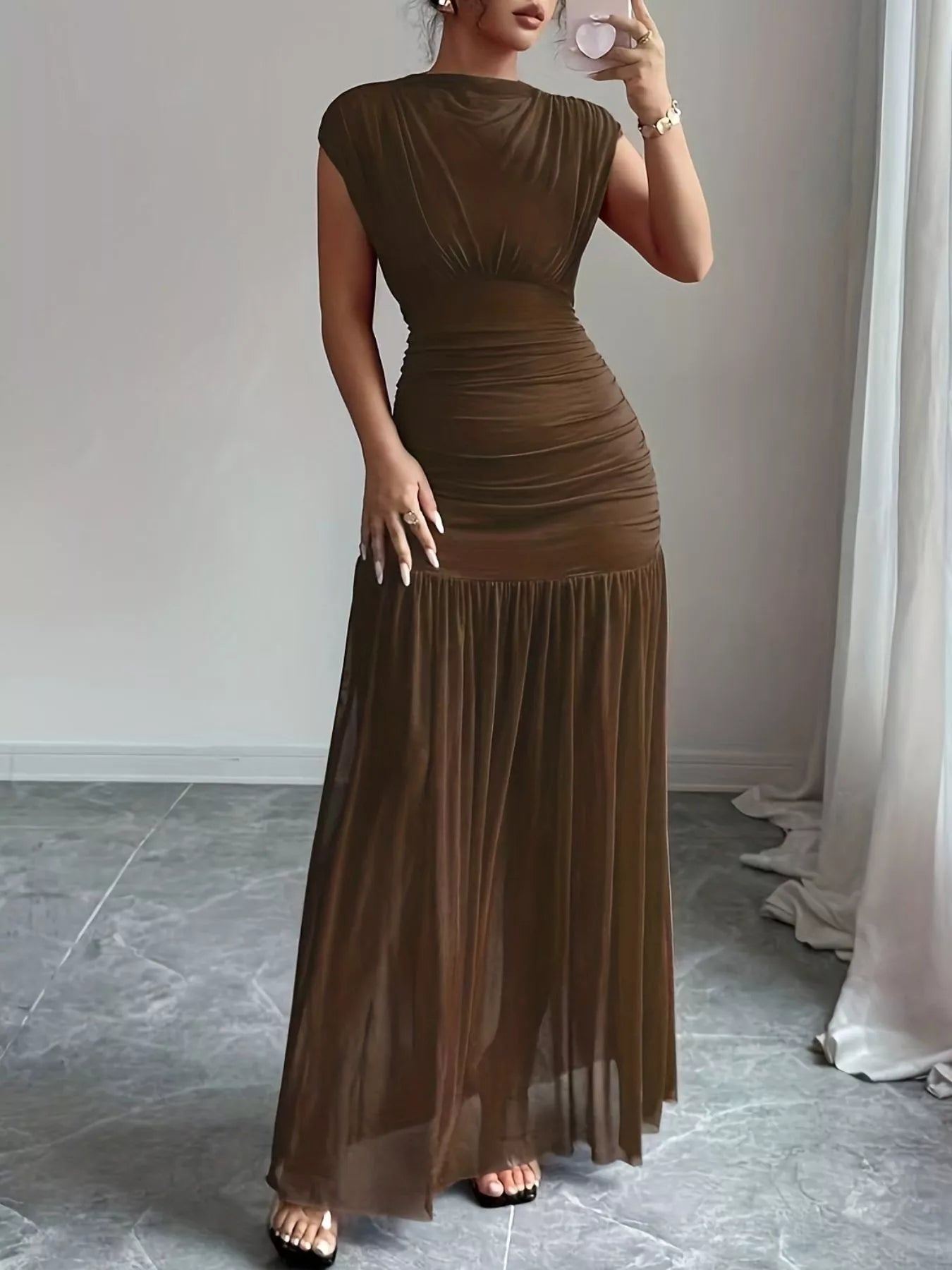 Ruched Bodycon Maxi Dress - Lara Moda