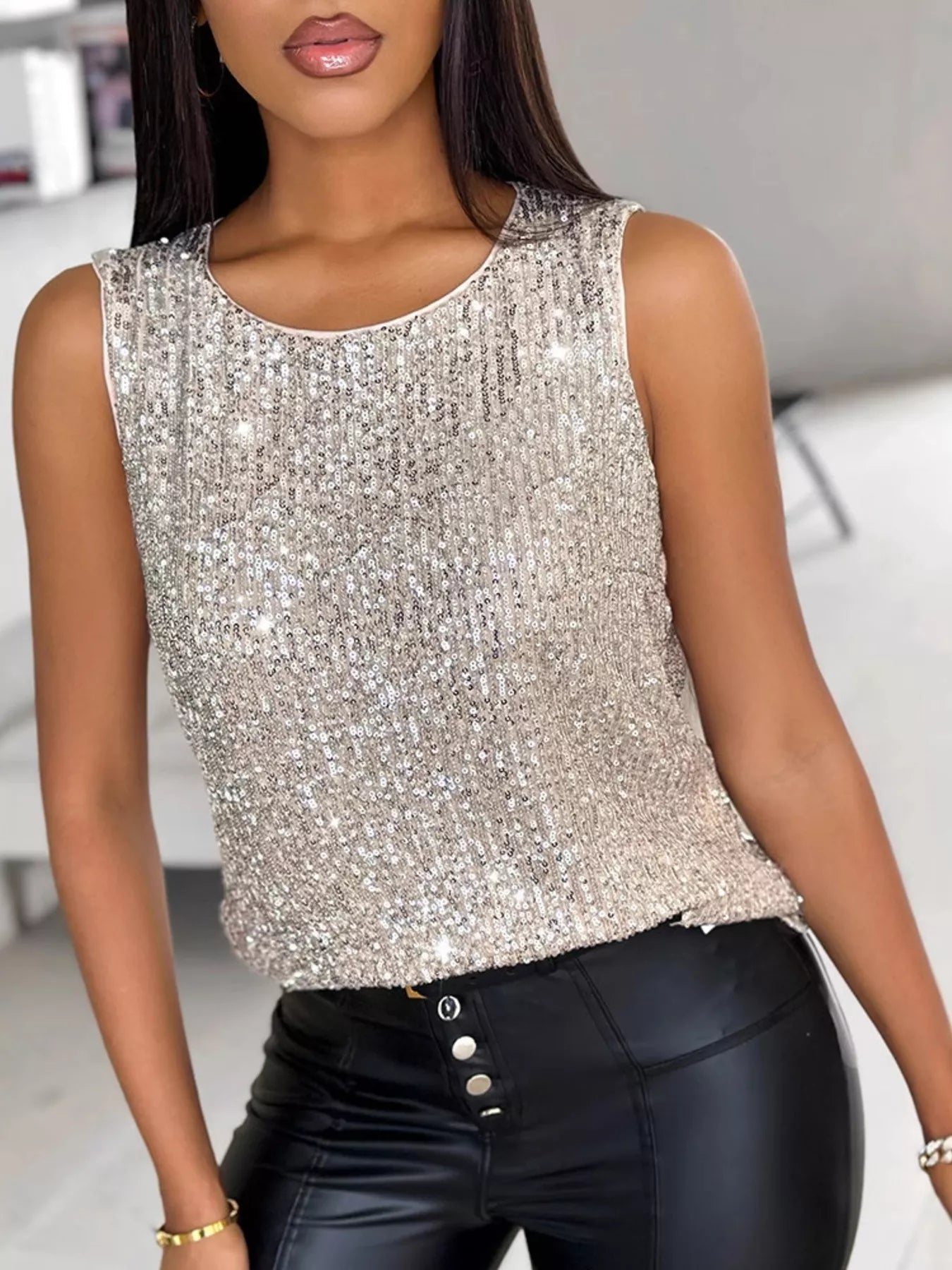 Sequin Round Neck Tank Top - Lara Moda