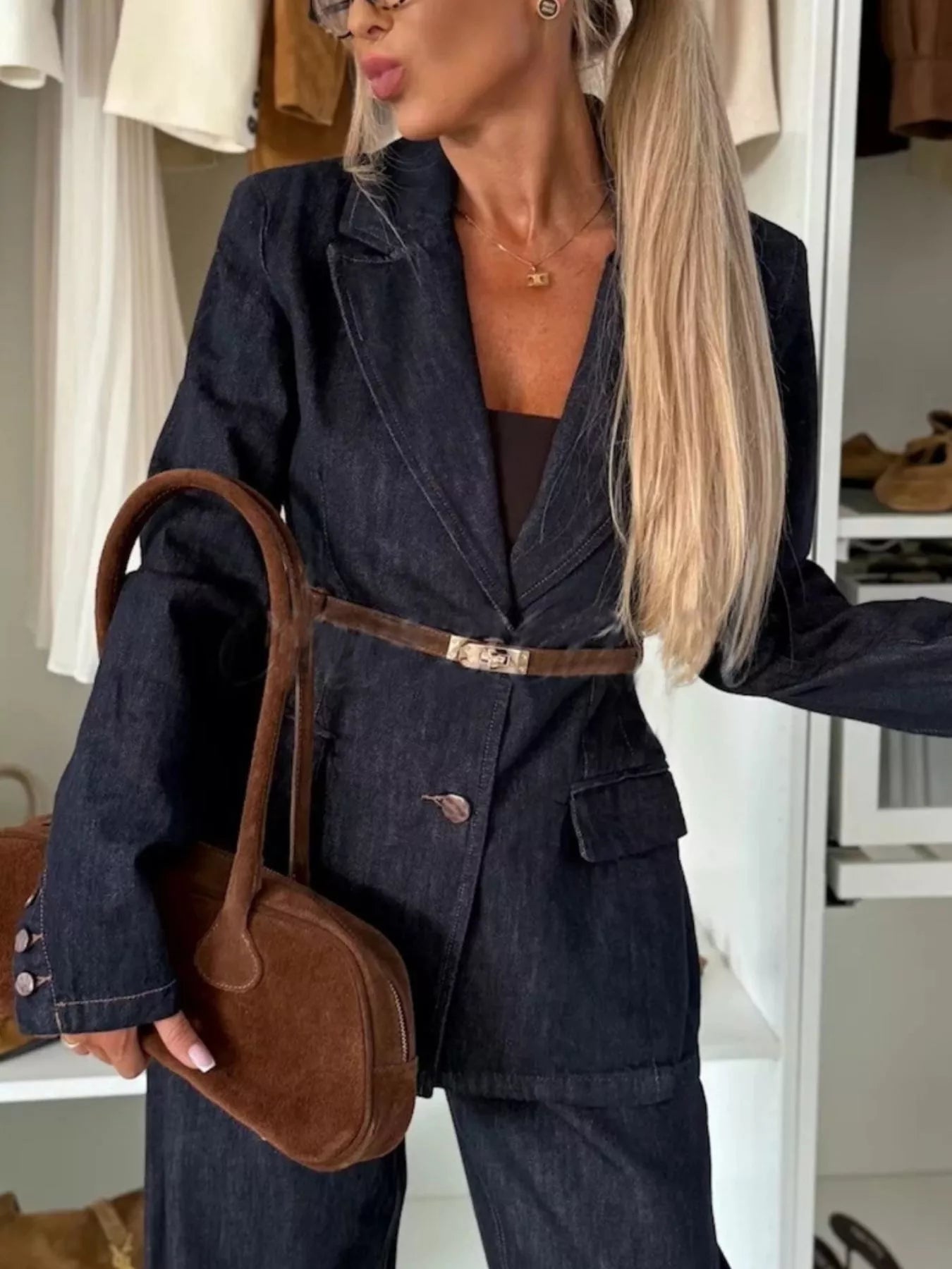 Single-Breasted Washed Denim Blazer - Lara Moda