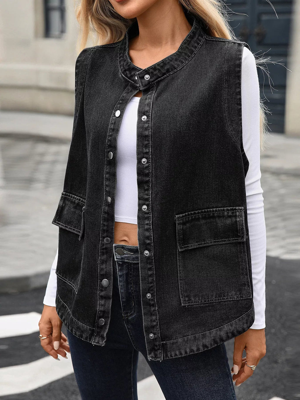 Snap Down Sleeveless Denim Jacket - Lara Moda