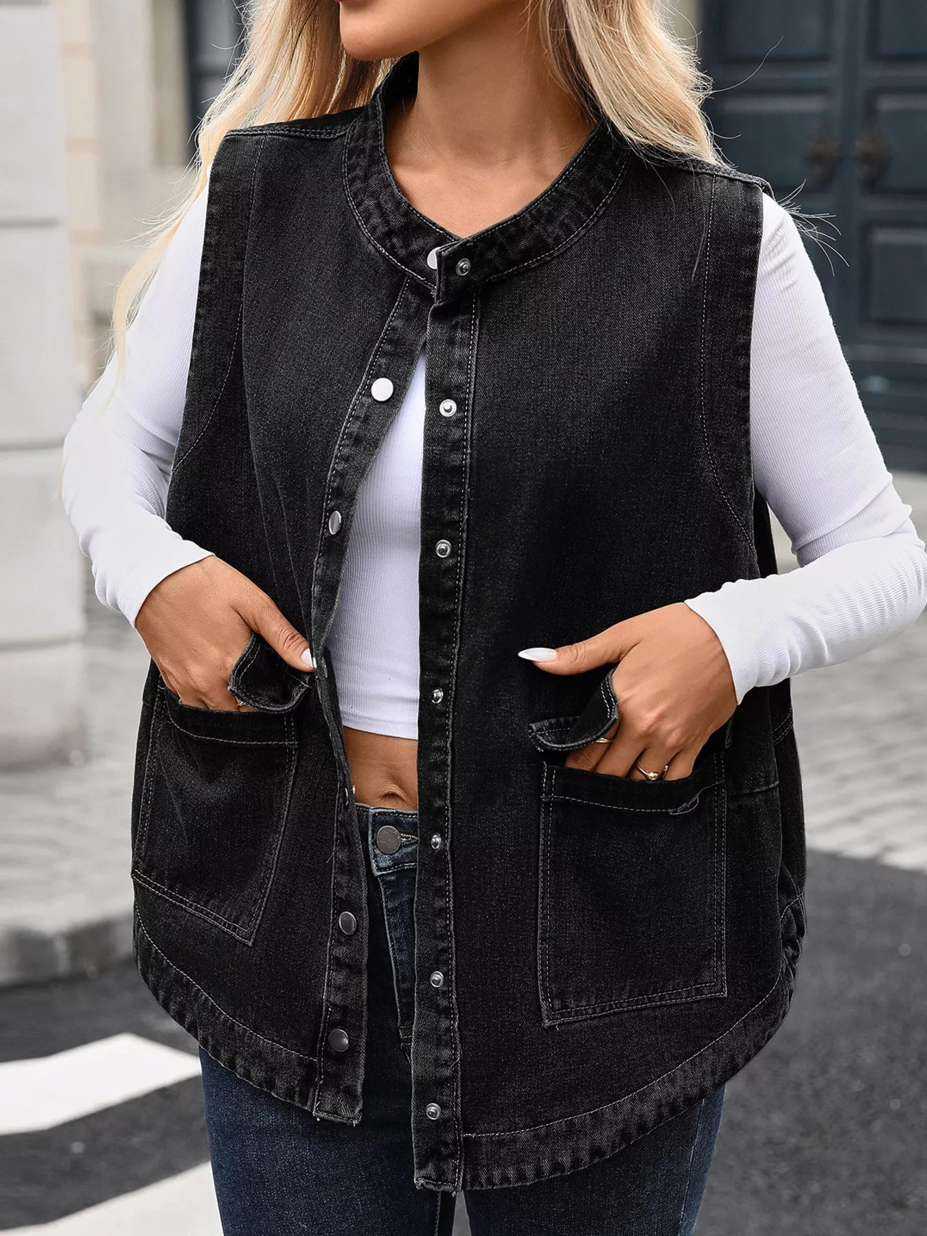 Snap Down Sleeveless Denim Jacket - Lara Moda