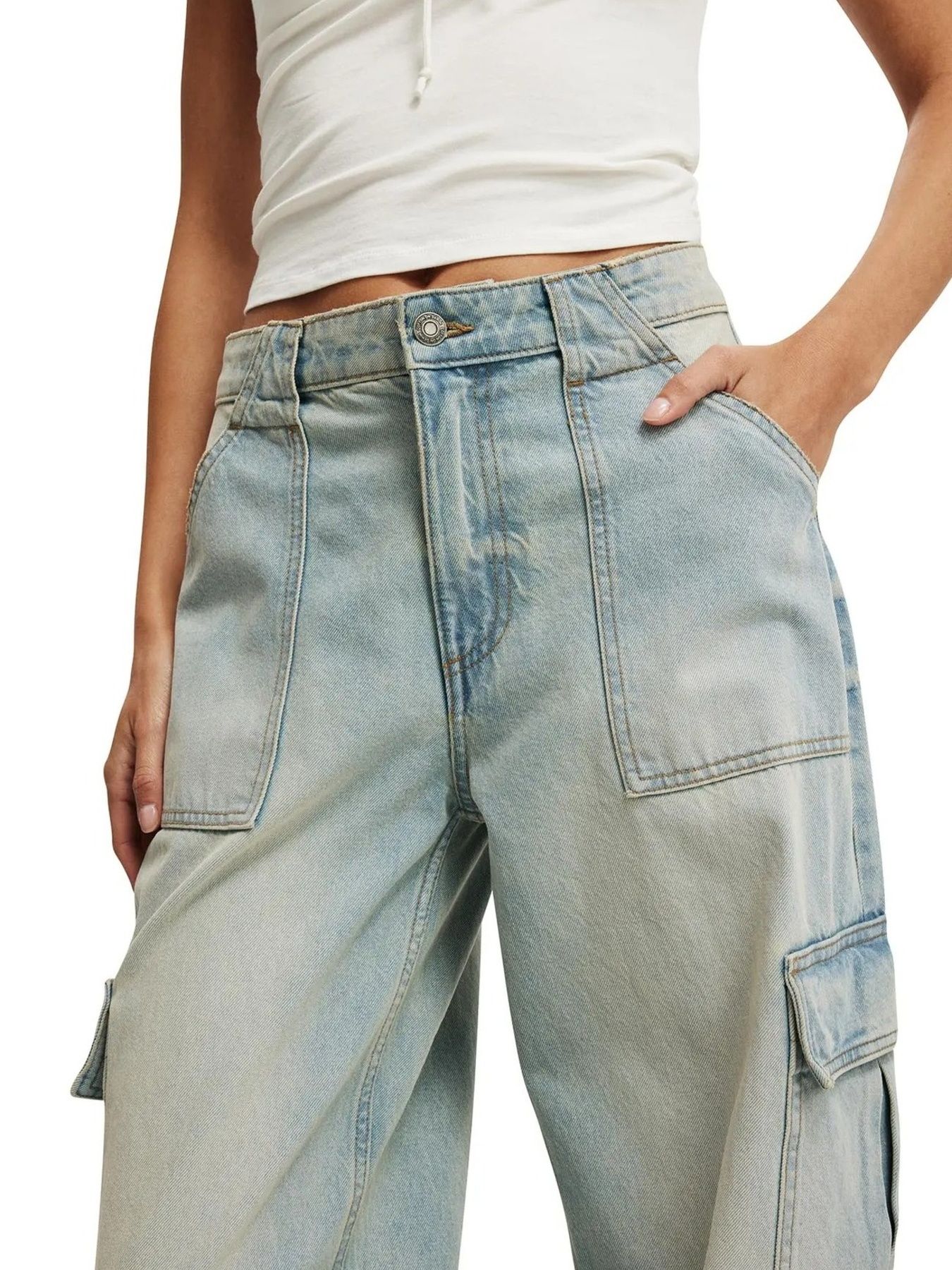 Wide Leg Cargo Jeans - Lara Moda