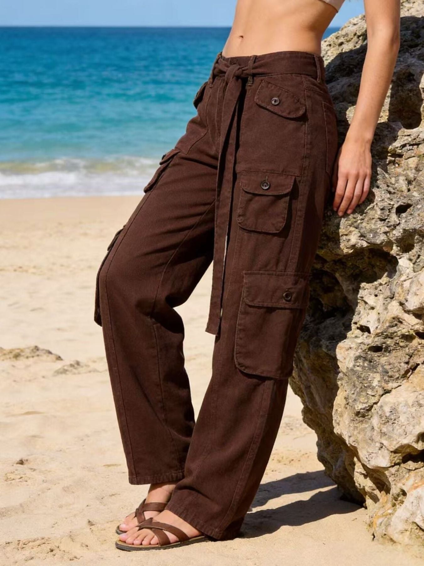 Wide Leg Cargo Jeans - Lara Moda