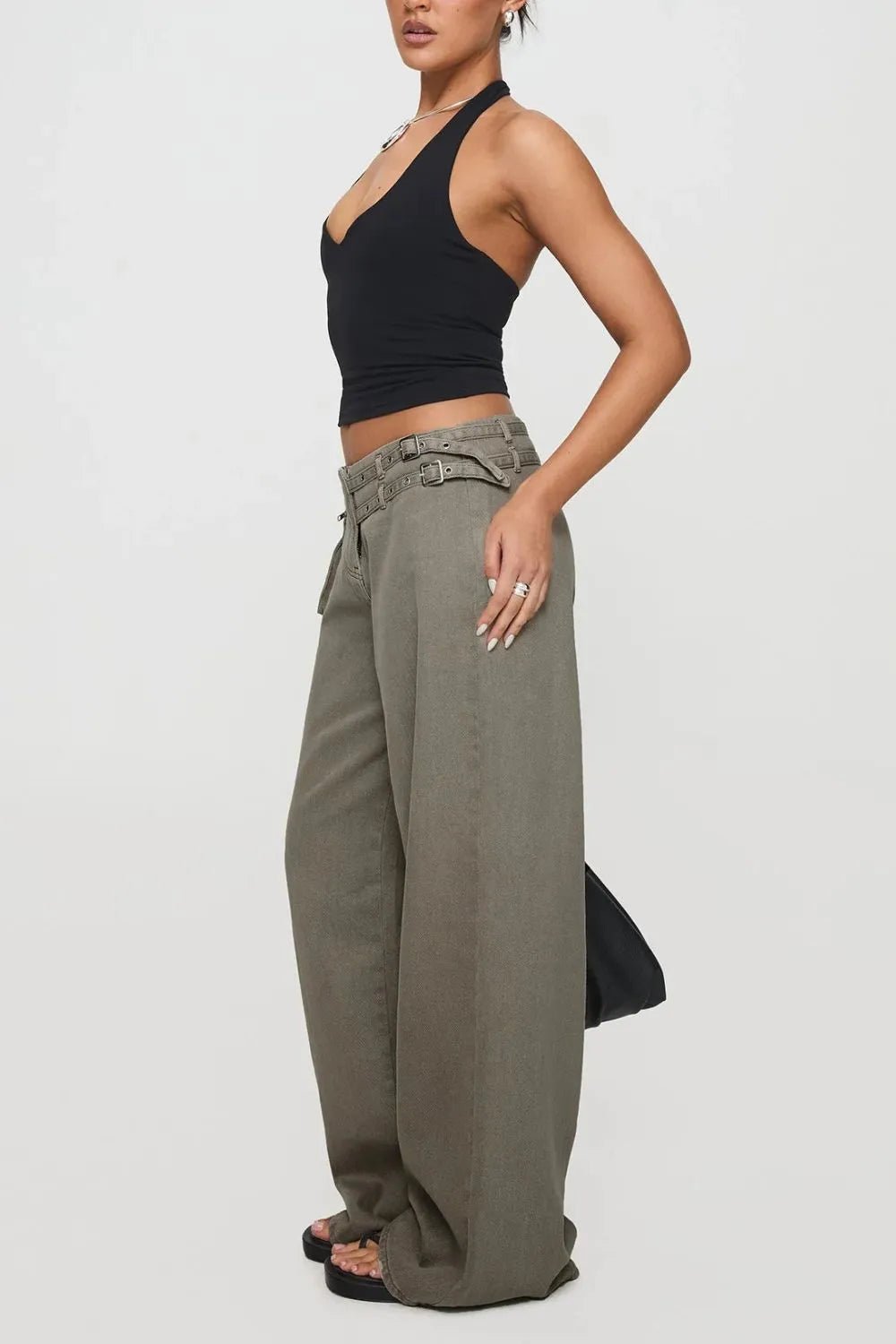 Wide Leg Jeans with Pockets - Lara Moda