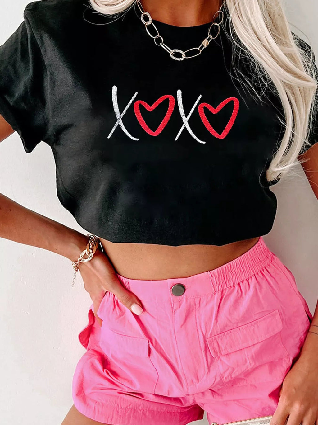 XOXO Valentines Heart Embroidered Casual Tee - Lara Moda
